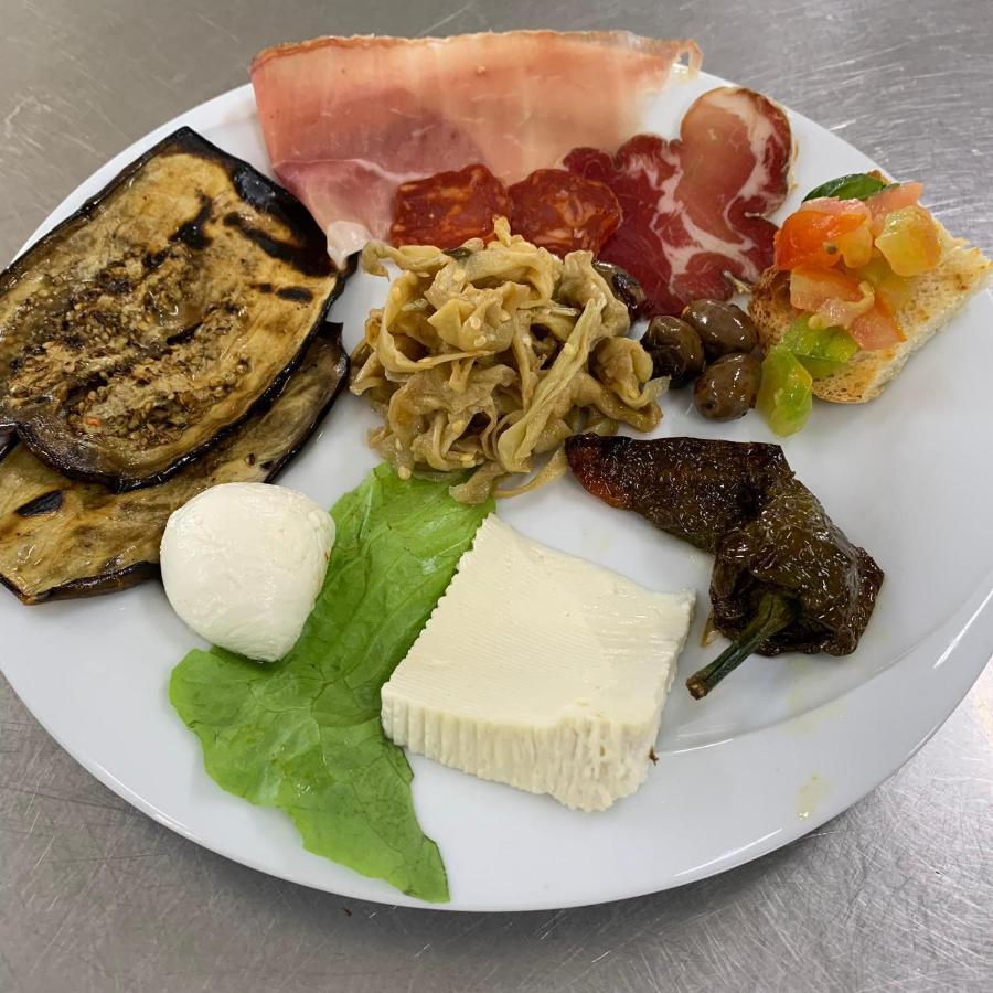Agriturismo Pingitore Luzzi Eksteriør bilde